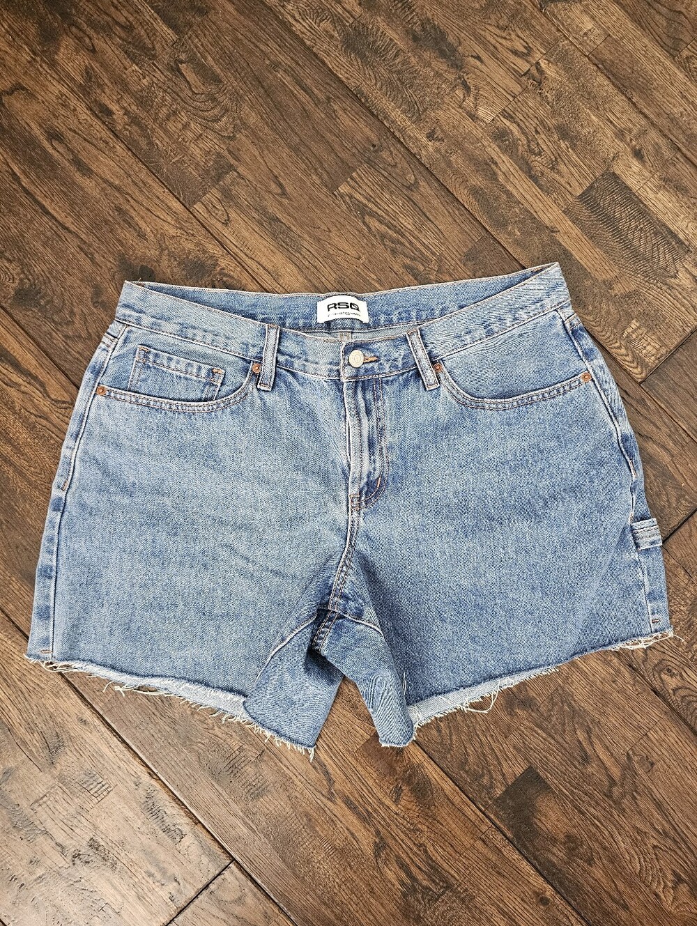 NWT RSQ LOW RISE BAGGY DENIM JEAN SHORTS SIZE 31